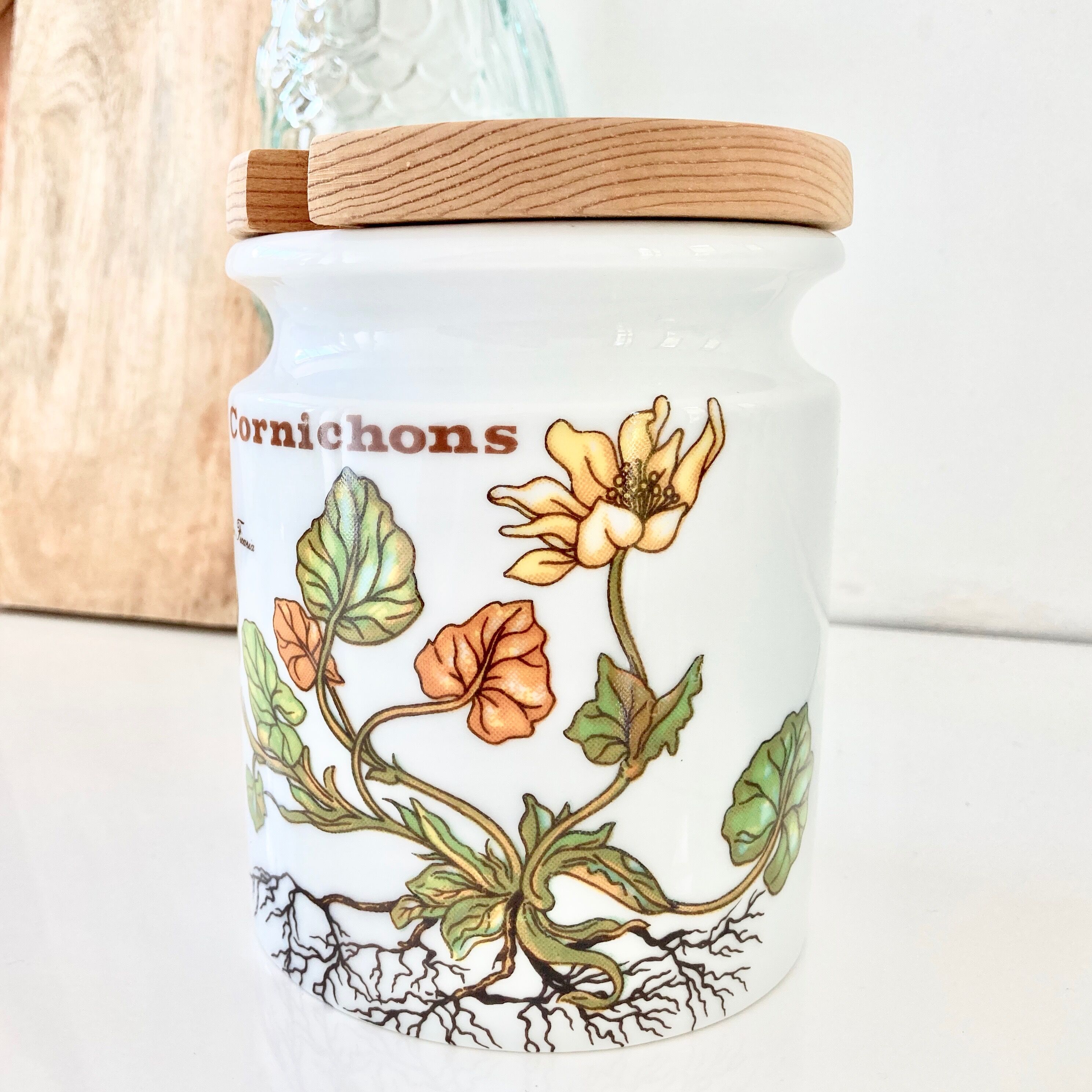 Ceramic pot vintage herbarium decoration