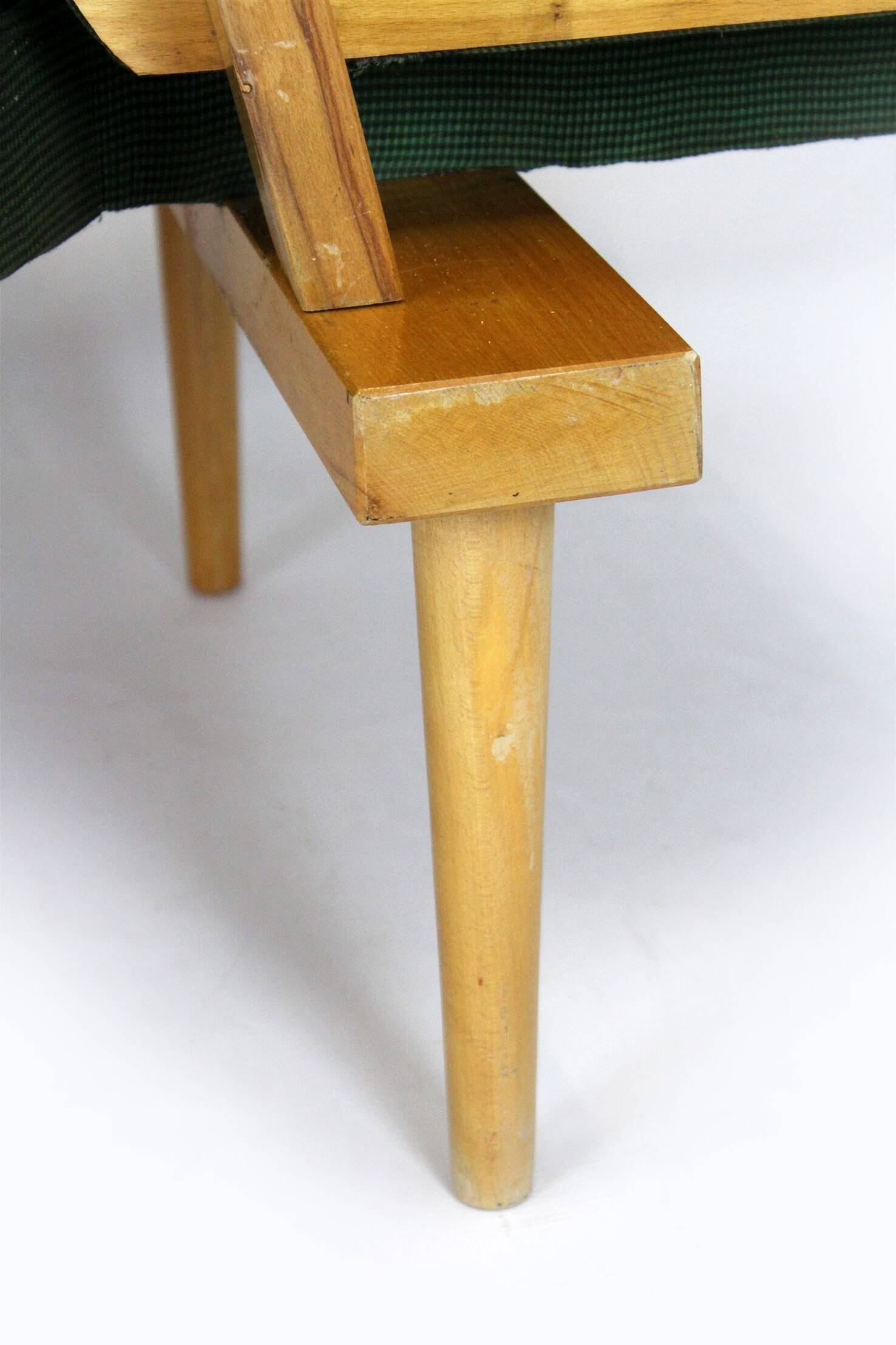 Sofa by Miroslav Navratil for Drevopodnik Brno, 1960s