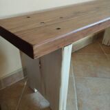Indoor bench