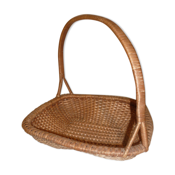 Panier en rotin forme losange plat avec anse