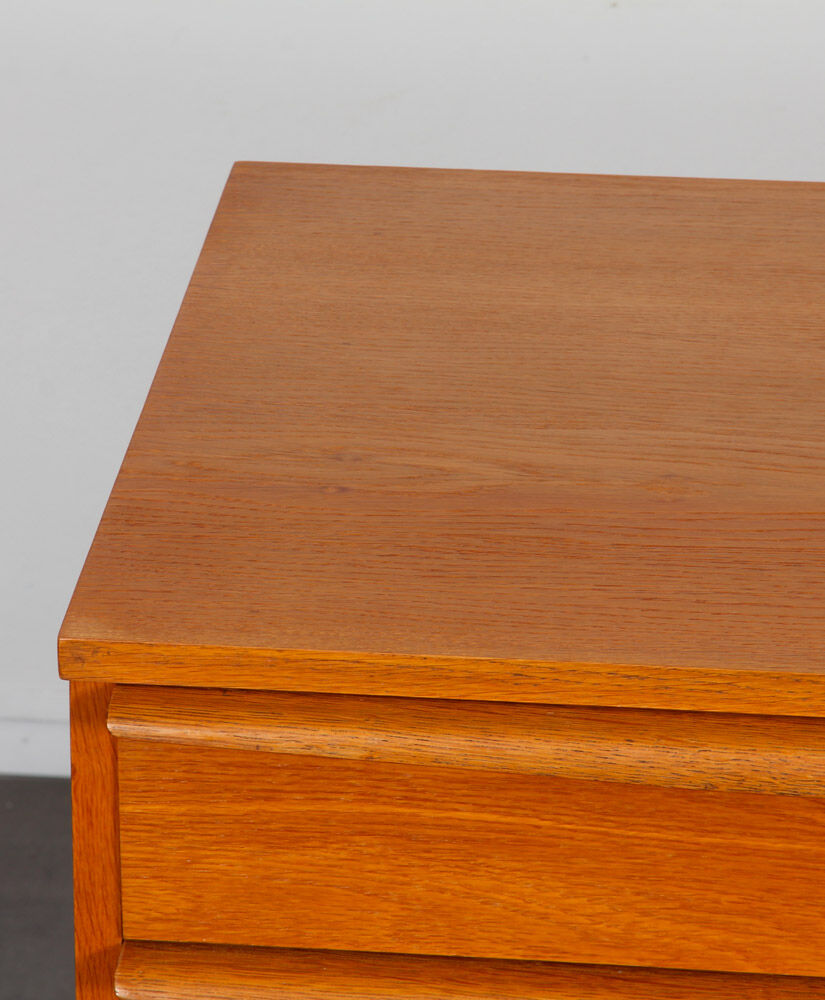 Vintage oak dresser edited by Drevozpracujici podnik, 1960