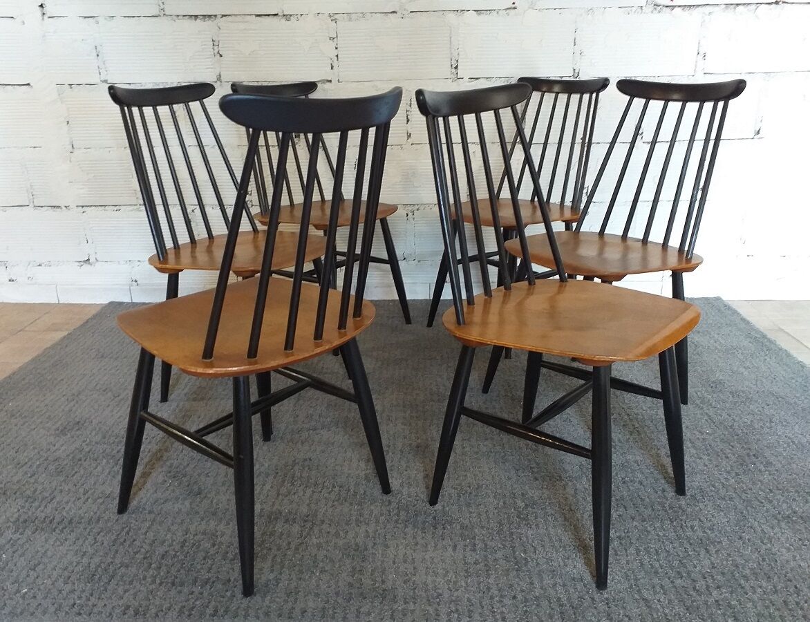Lot of chairs Fanett Tapiovaara 60