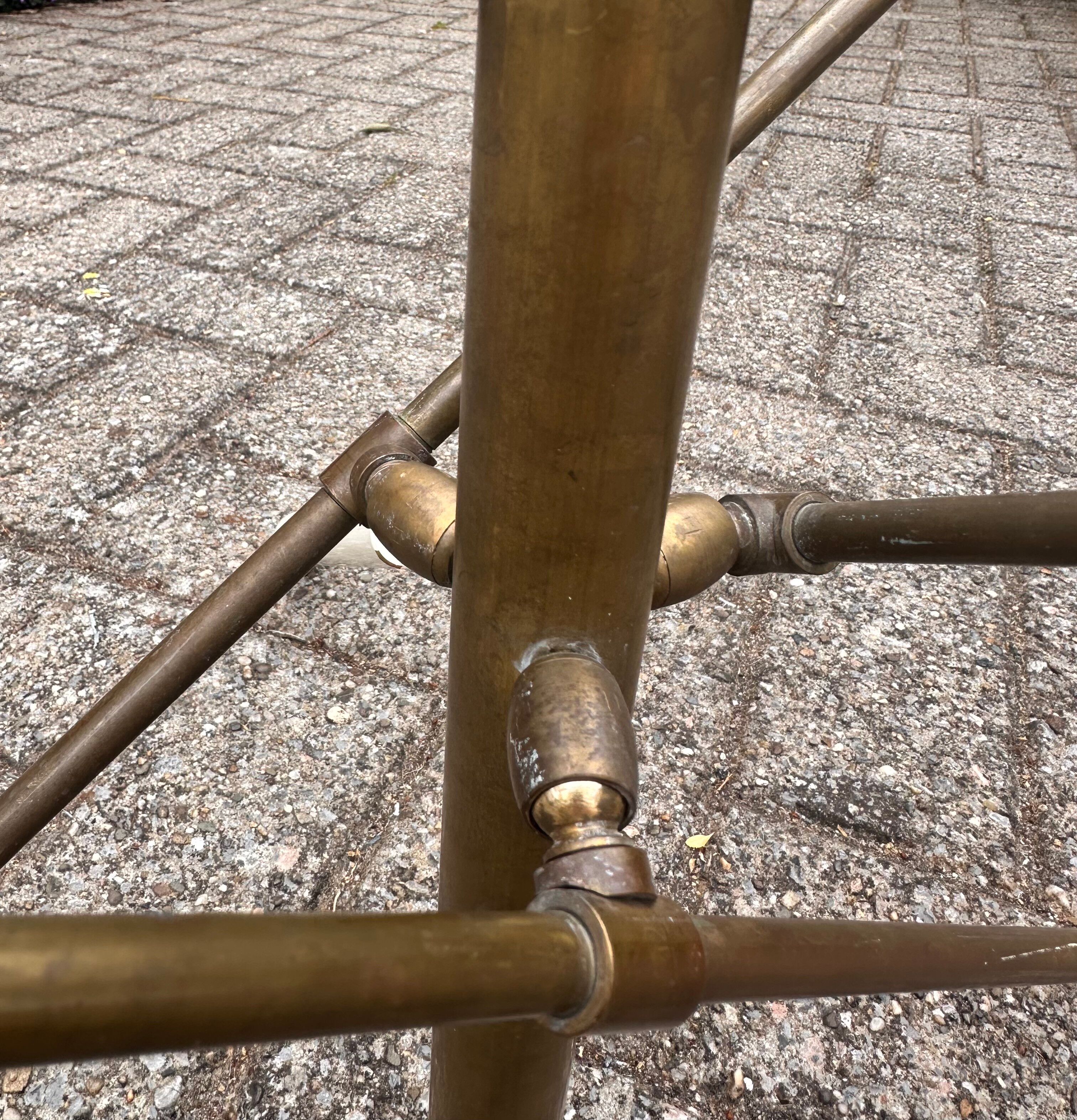 Articulated suspension with 3 arms, brass & metal, Italy - 1960