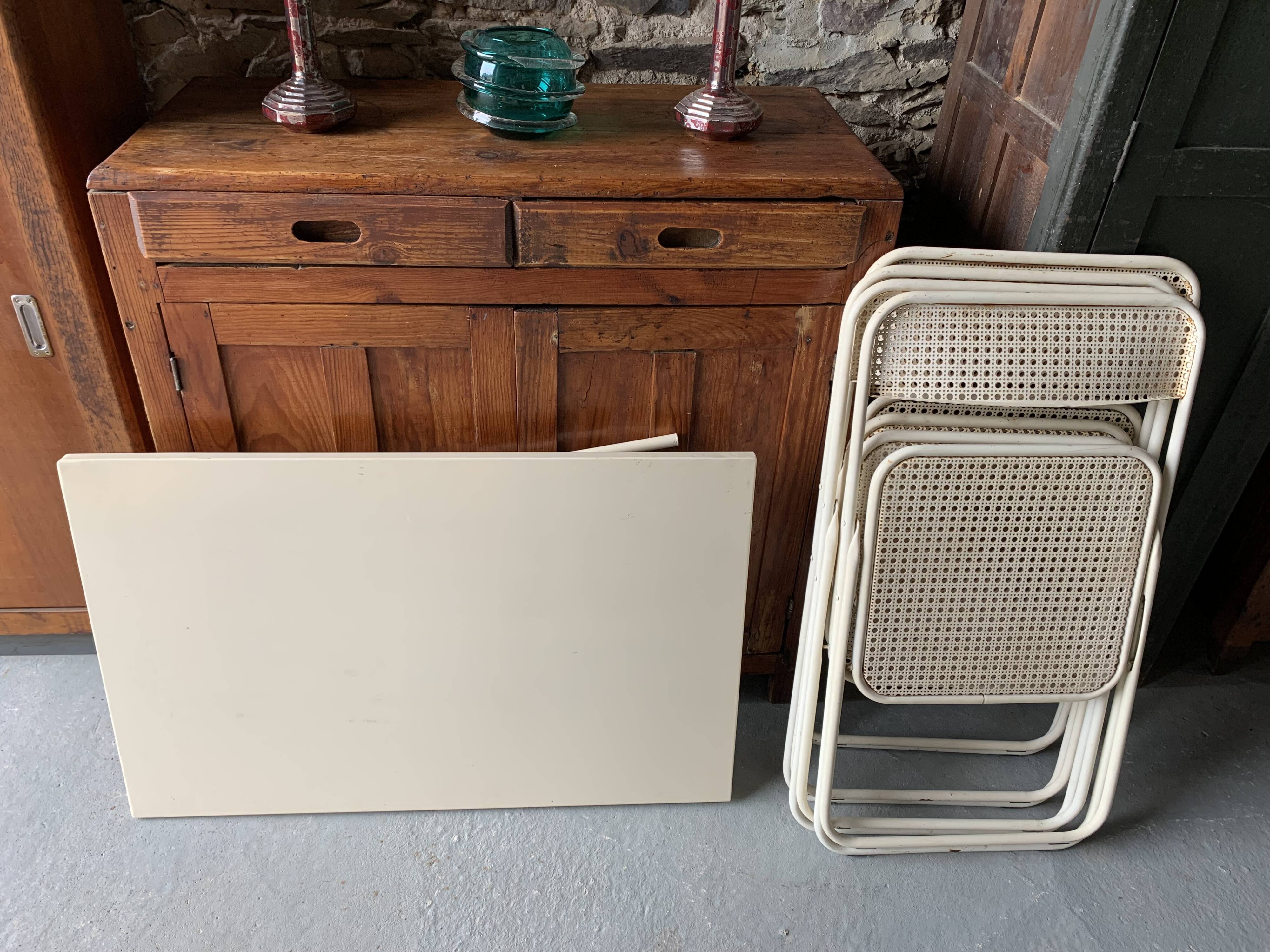 Set folding table and its 4 folding chairs perforated metal cream color - 70s