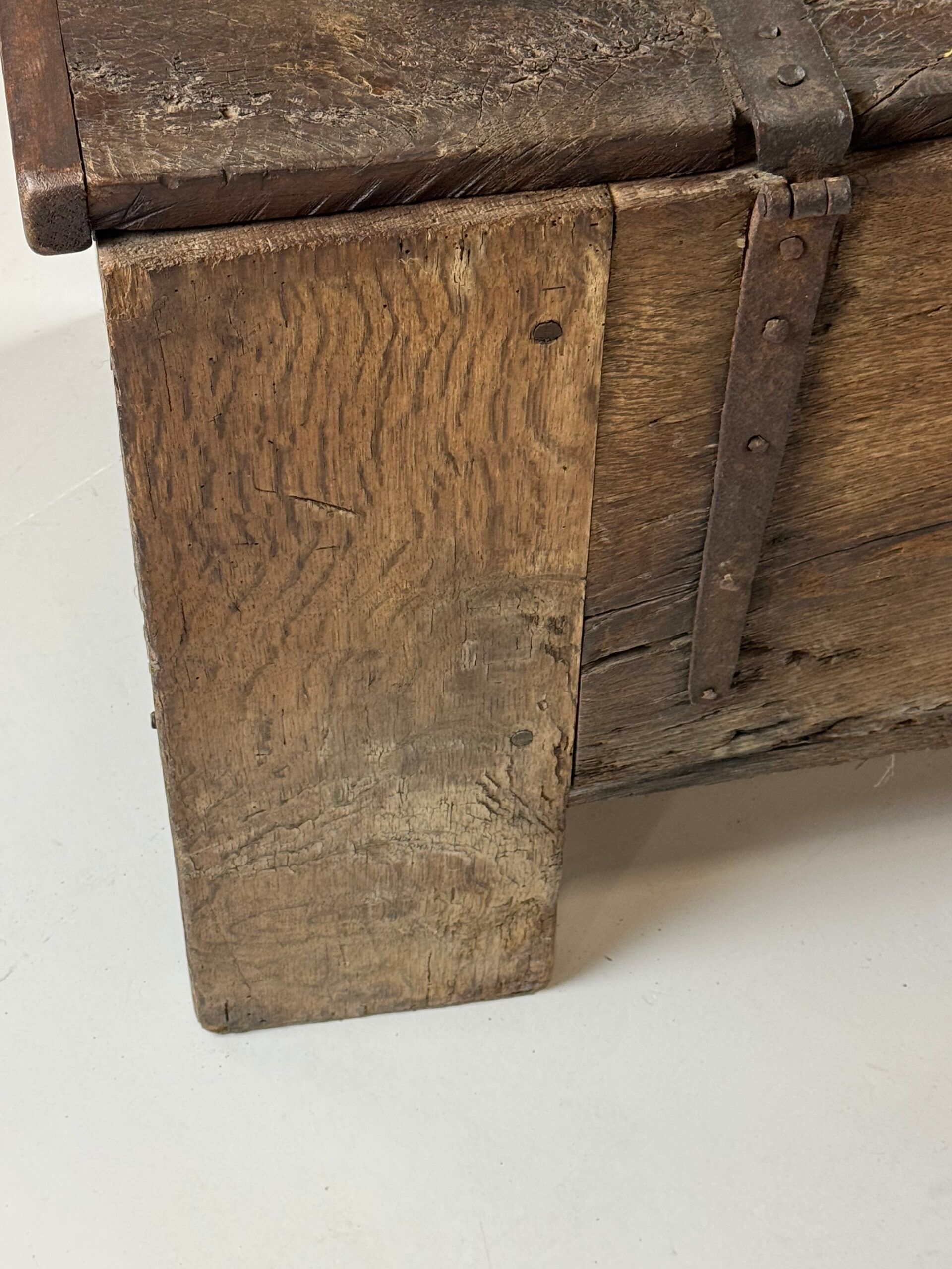 Stollentruhe chest 17th century