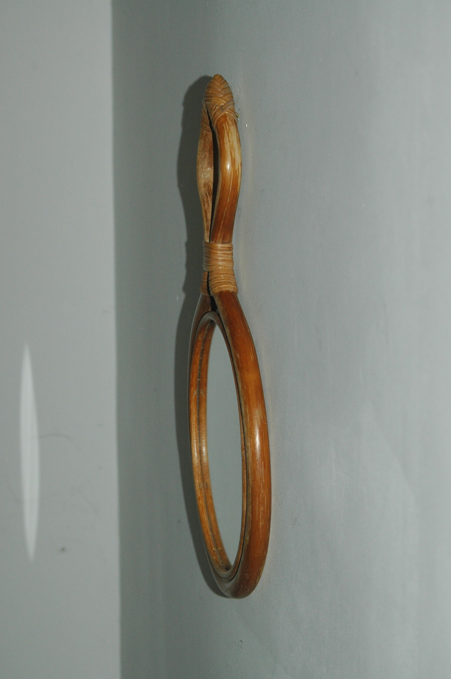1960 rattan mirror - 38x23cm