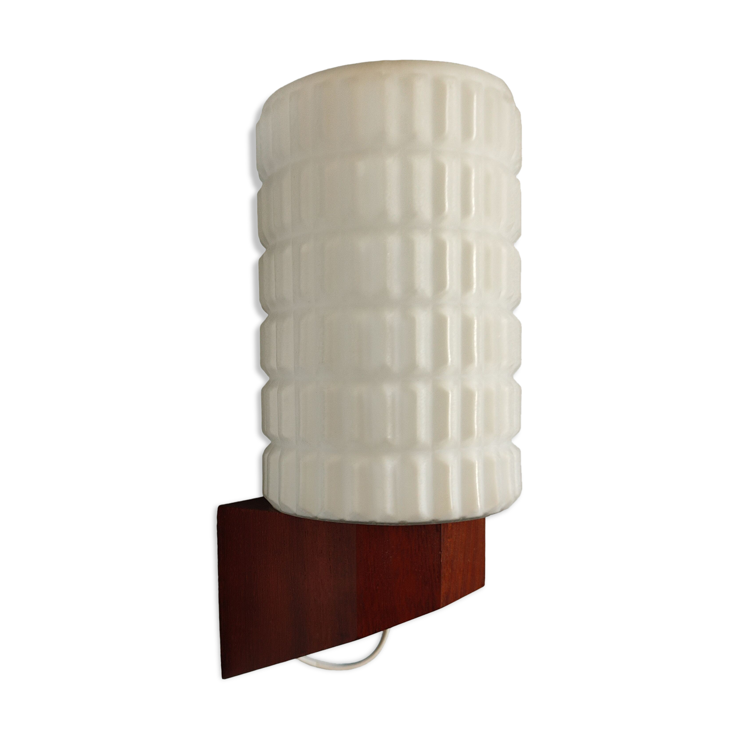 Wall lamp in opaline and vintage teak