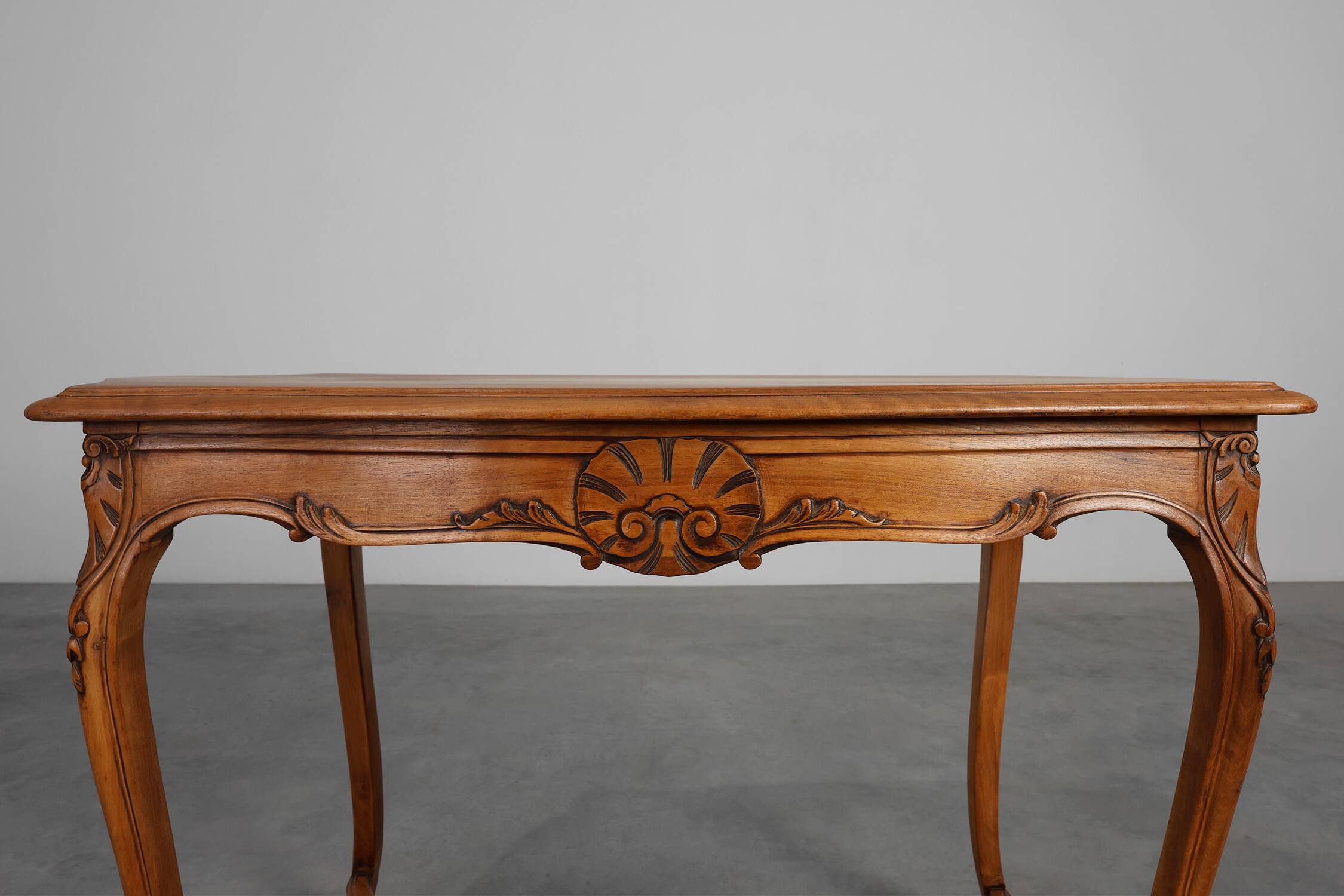 Late 19th‑century Walnut side table in the Louis XV style, France