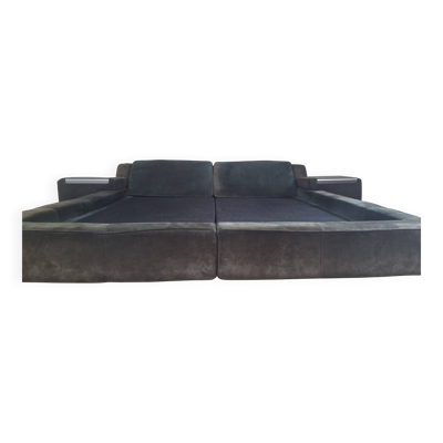 Cadre de lit double - Roche Bobois années 70 - complet – daim vert d’origin