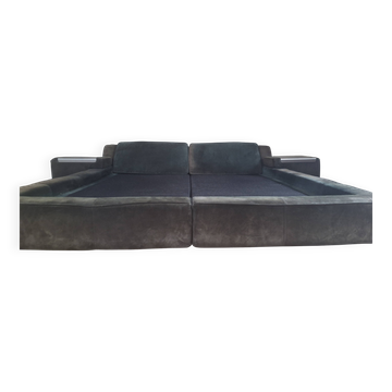 Double bed frame - Roche Bobois 1970s - complete - original green suede