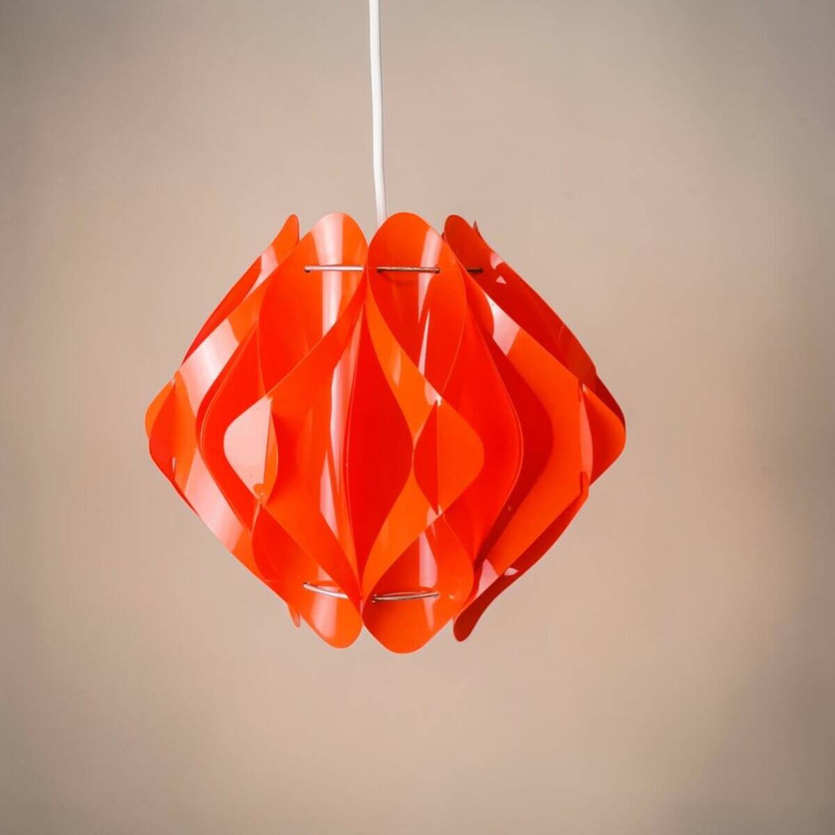 Mid Century Modern 70s red pendant light