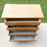 Scandinavian style 4-drawer chest of drawers