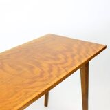 Table basse vintage en noyer, Drevotvar, Tchécoslovaquie 1960