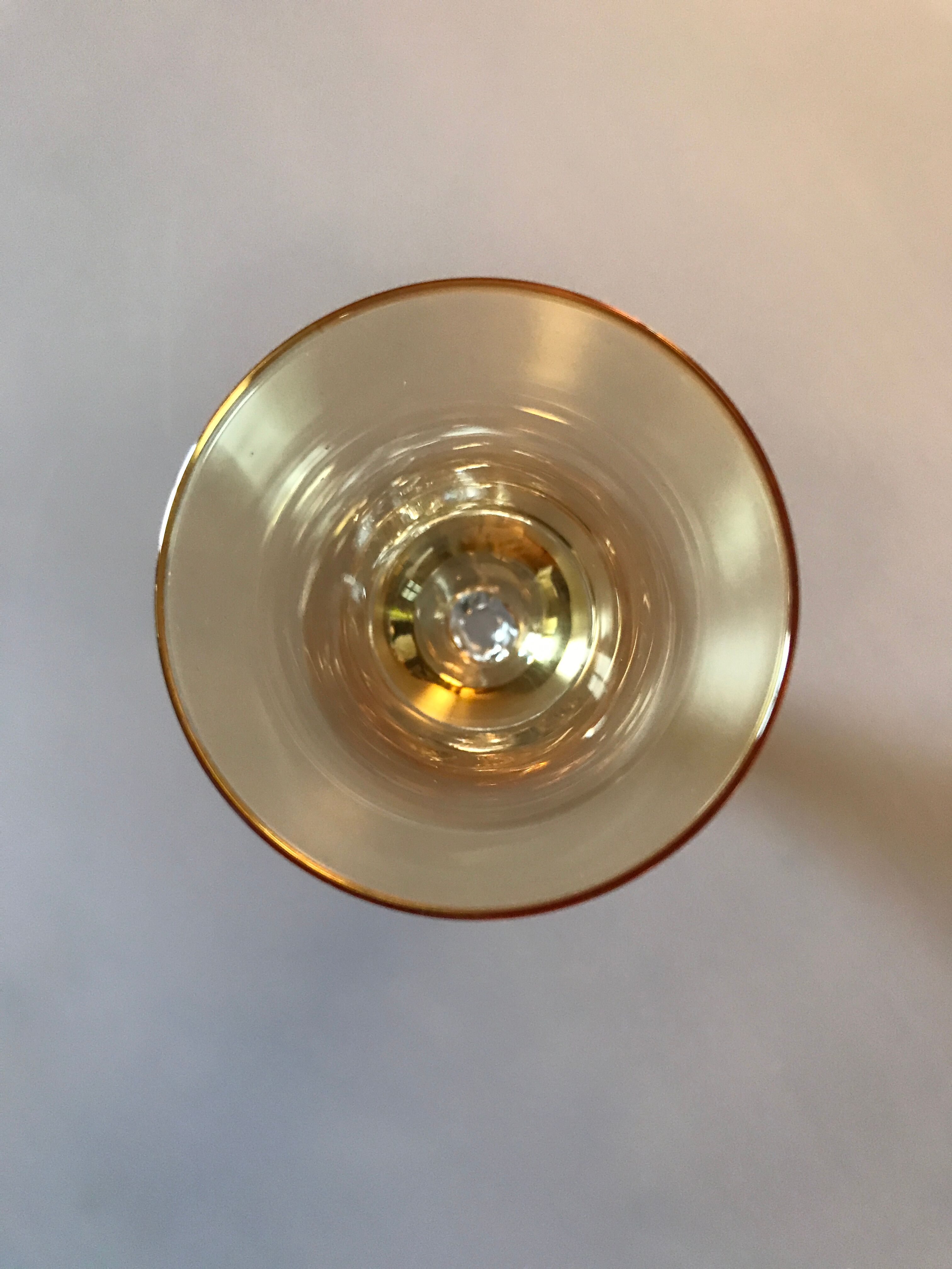 13 verres à liqueur