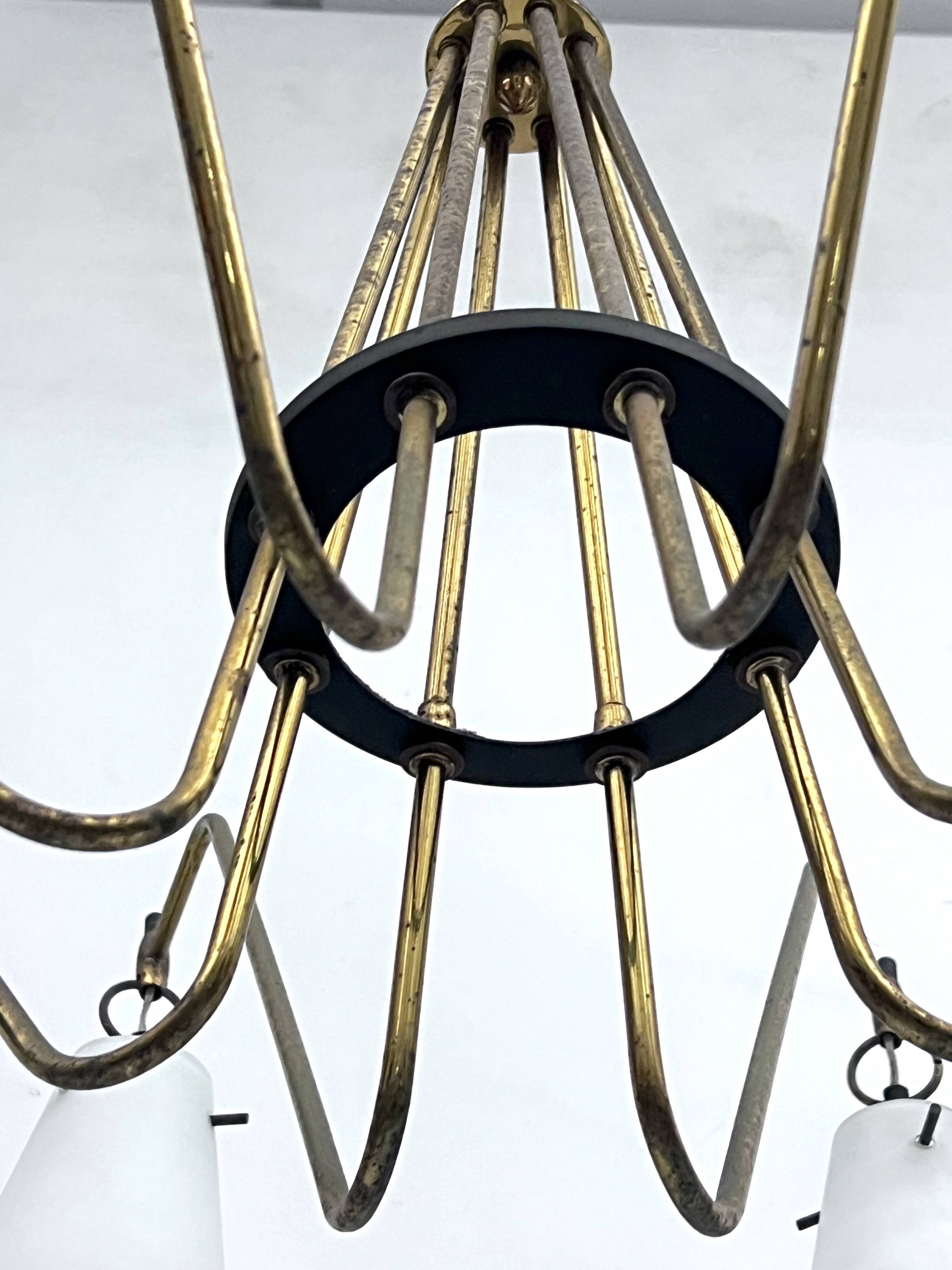 Mid-Century Large 8 arms Arredoluce manner chandelier. Italy 1950s