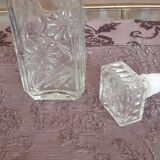 Glass decanter