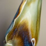 Vase en céramique émaillée, pièce unique, signé D. Prioton, col coquillage