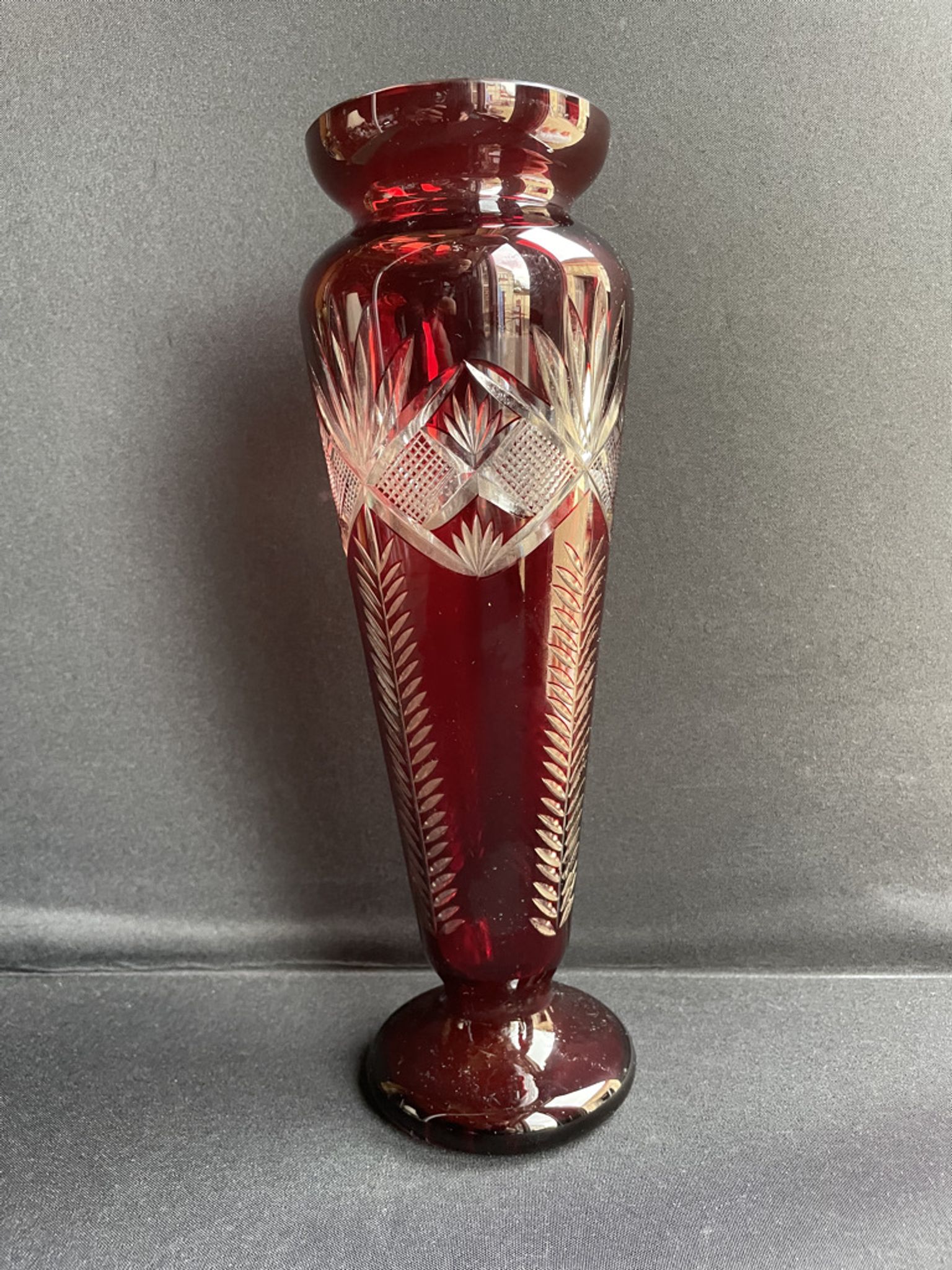 Vase balustre - cristal soufflé taillé