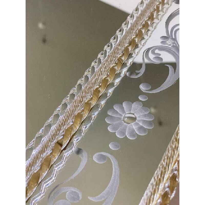 Contemporary rectangular Venetian mirror in floral green, hand-carved in Murano glass.