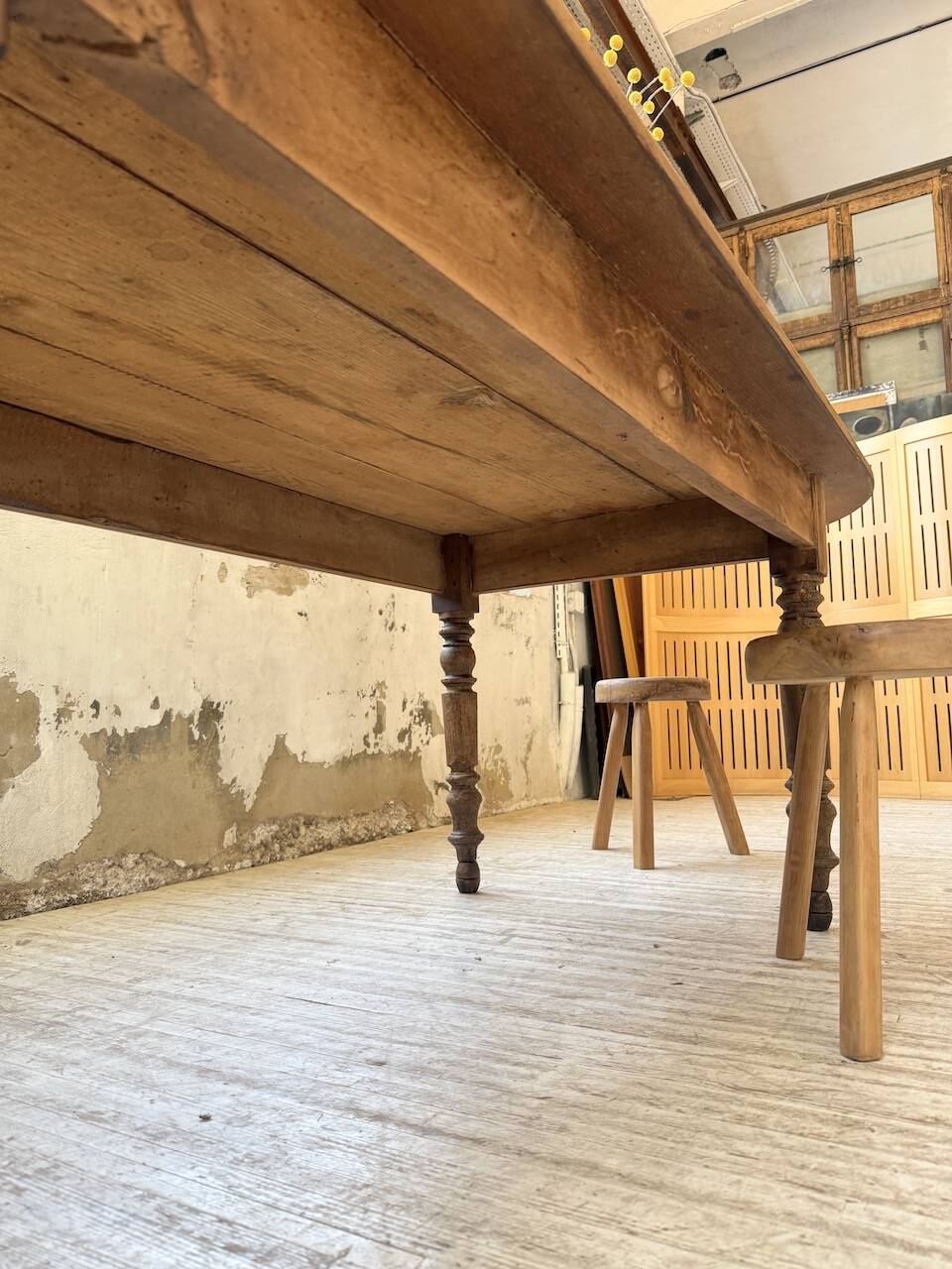 Oval farmhouse table 250cm pine