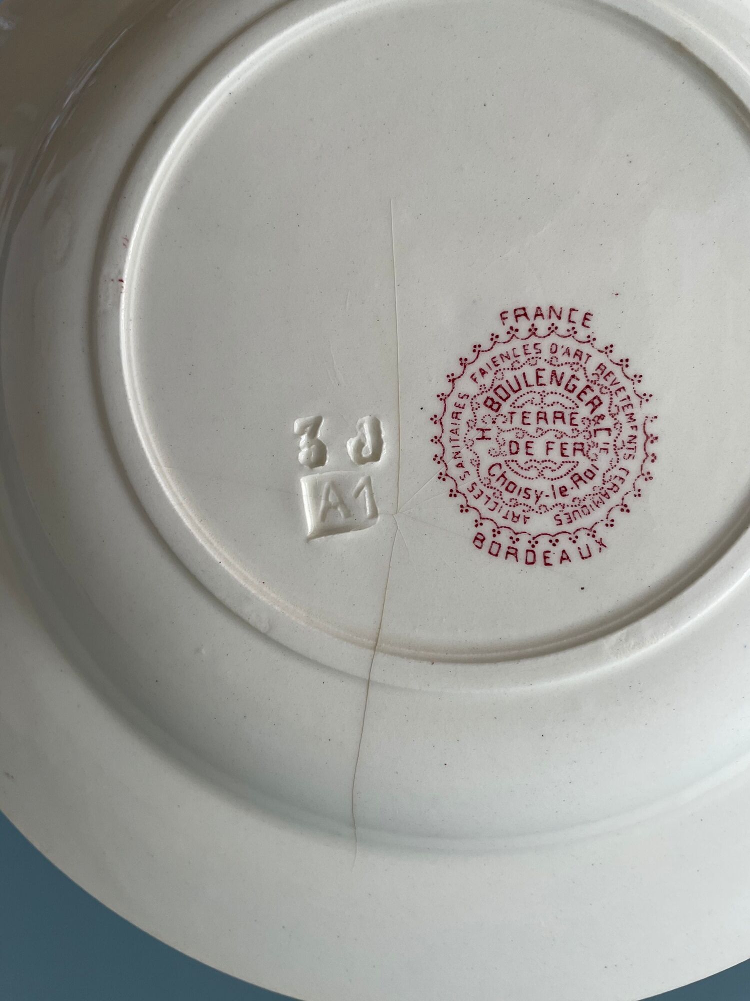 Set of 5 hollow plates Terre de Fer models "Bordeaux" Choisy Le Roi