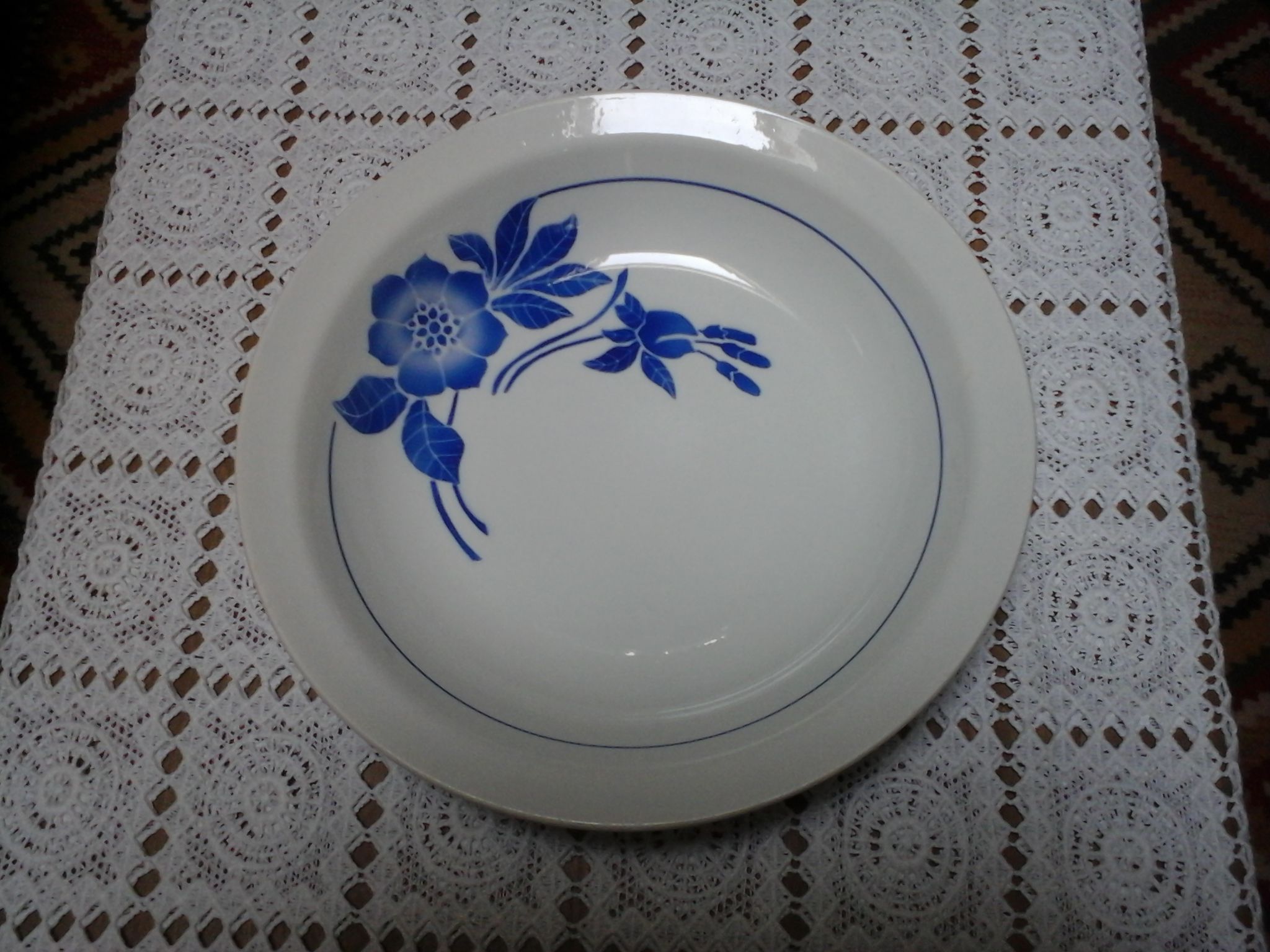 Hollow dish Flora / Pexonne