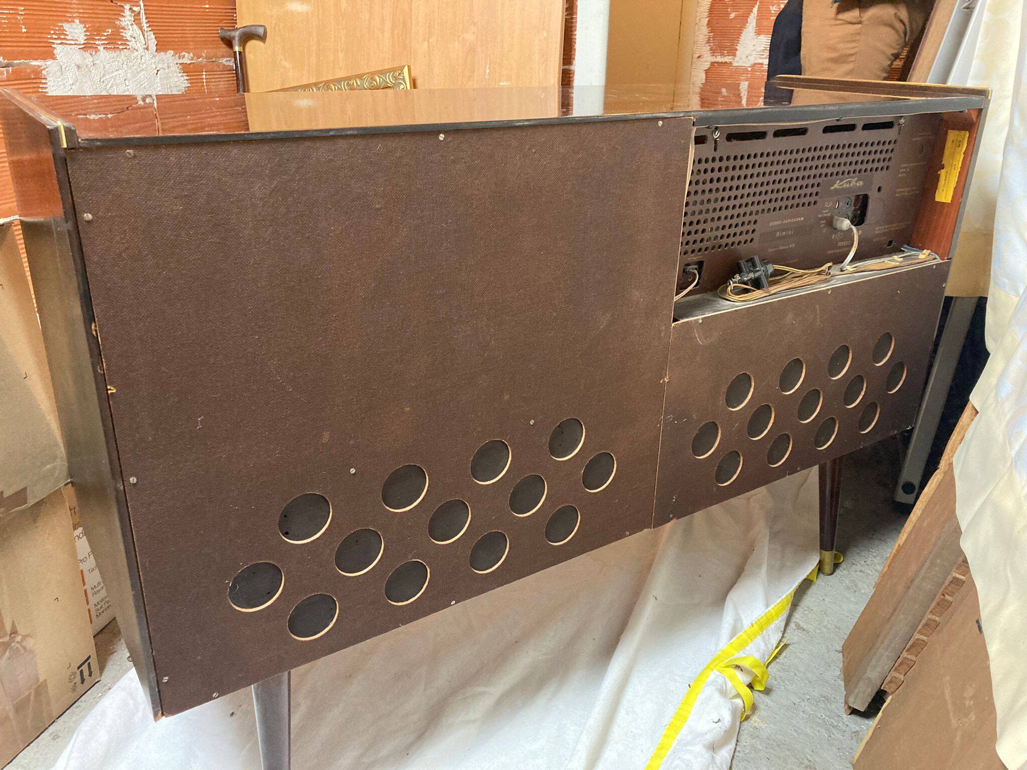 Buffet vintage Telefunken - Meuble radio stéréo TW 504