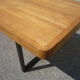 Table basse style banc métal et chêne vers 1950