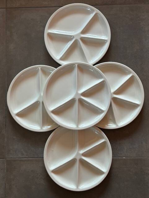Vintage Le Creuset fondue plates - divided sushi buffet serving dish