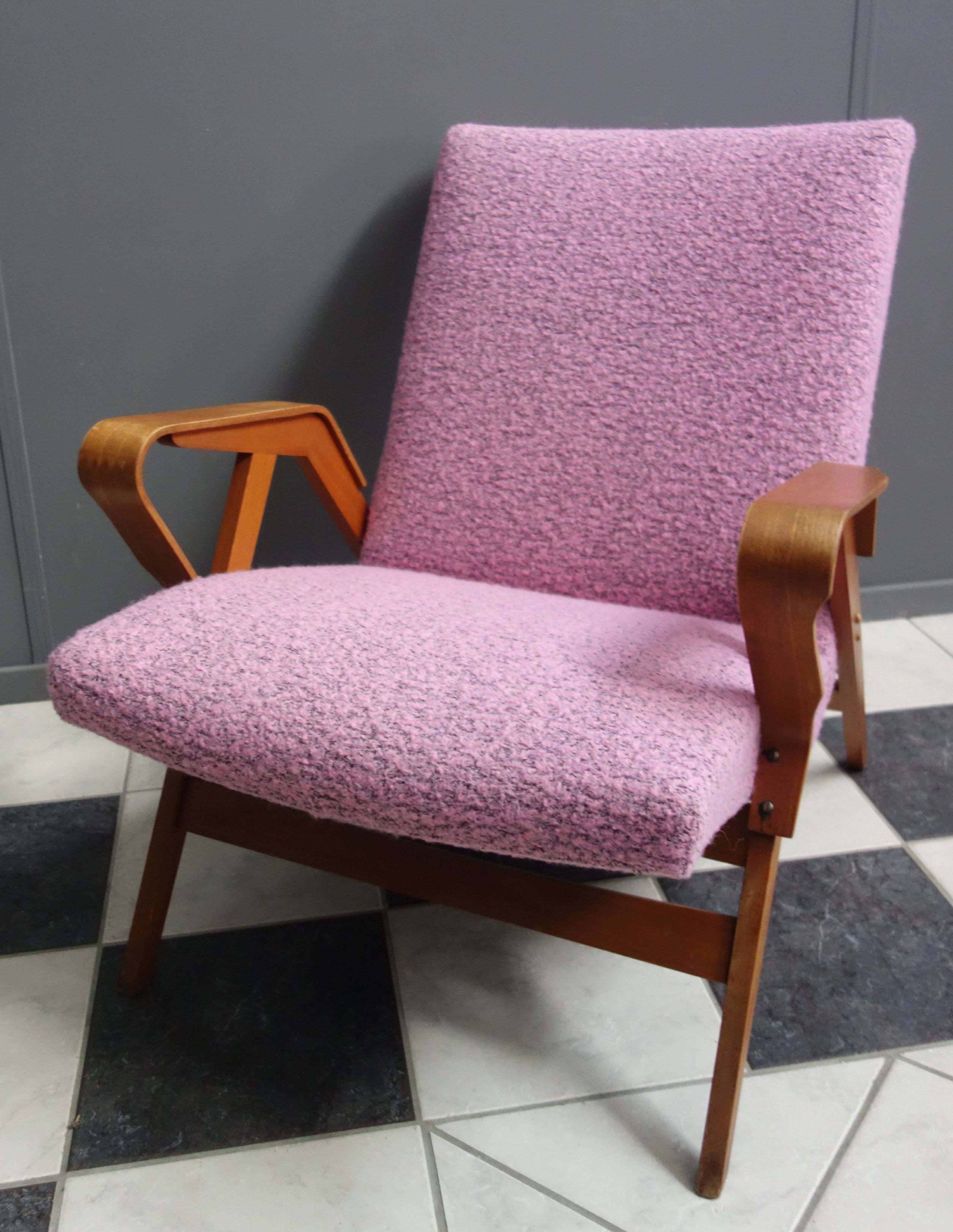 Frantisek Jirfak 24-23 chair for Tatra 1960s