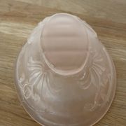 Porte savon art déco verre moulé rose muguets