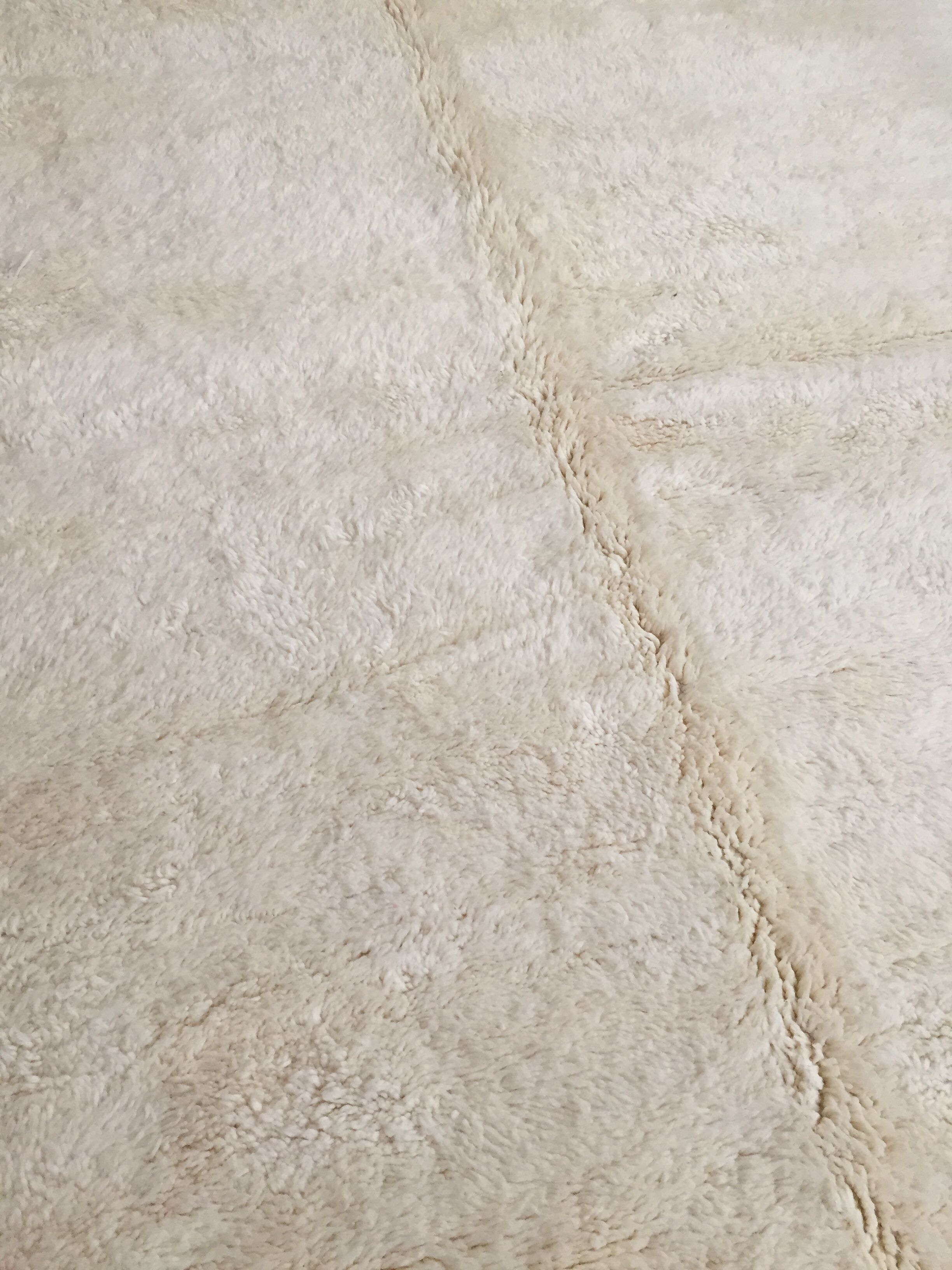 Moroccan Berber carpet Beni 0uarain ecru uni 297x202cm