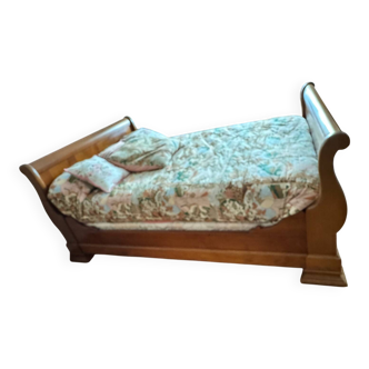 Cherry wood bed