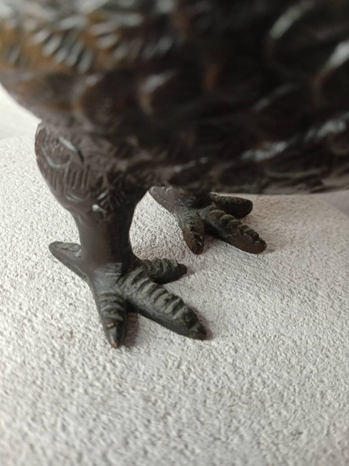 Patinated bronze hen from the Meiji period (1868-1912)