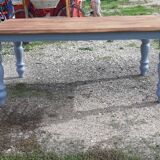 Country farm table