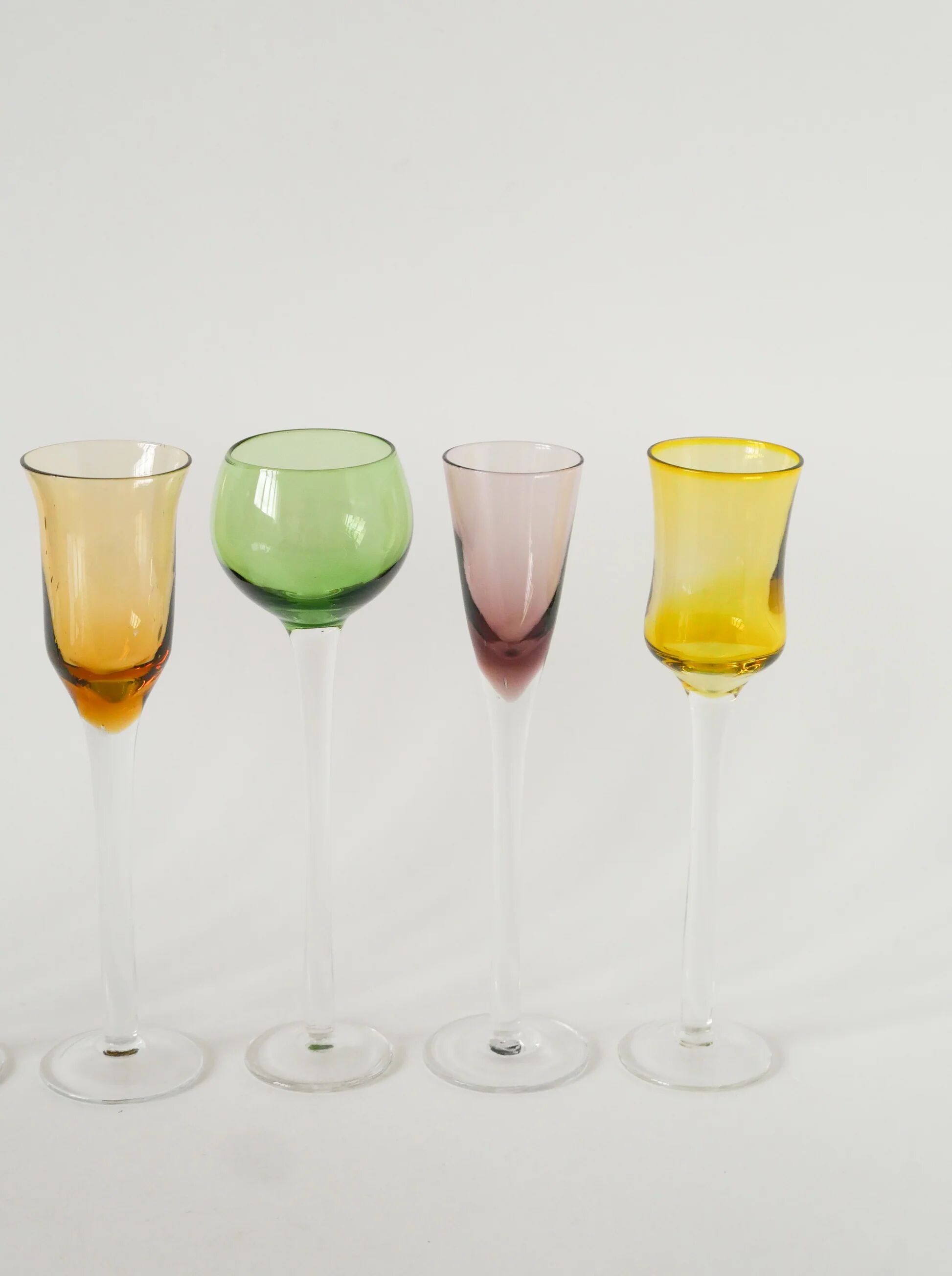 Set of 6 multicoloured liqueur glasses, designed in the 1970s.