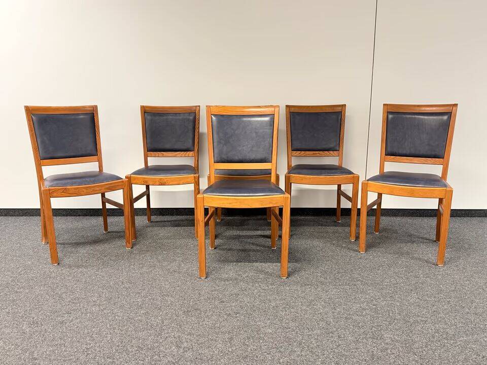 Vintage Set of 6 Solid Wood & Leather Chairs – FOLRM 75 by Andreas Hansen (Price is for 6)
