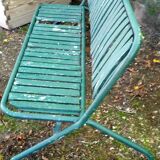 Folding garden bench