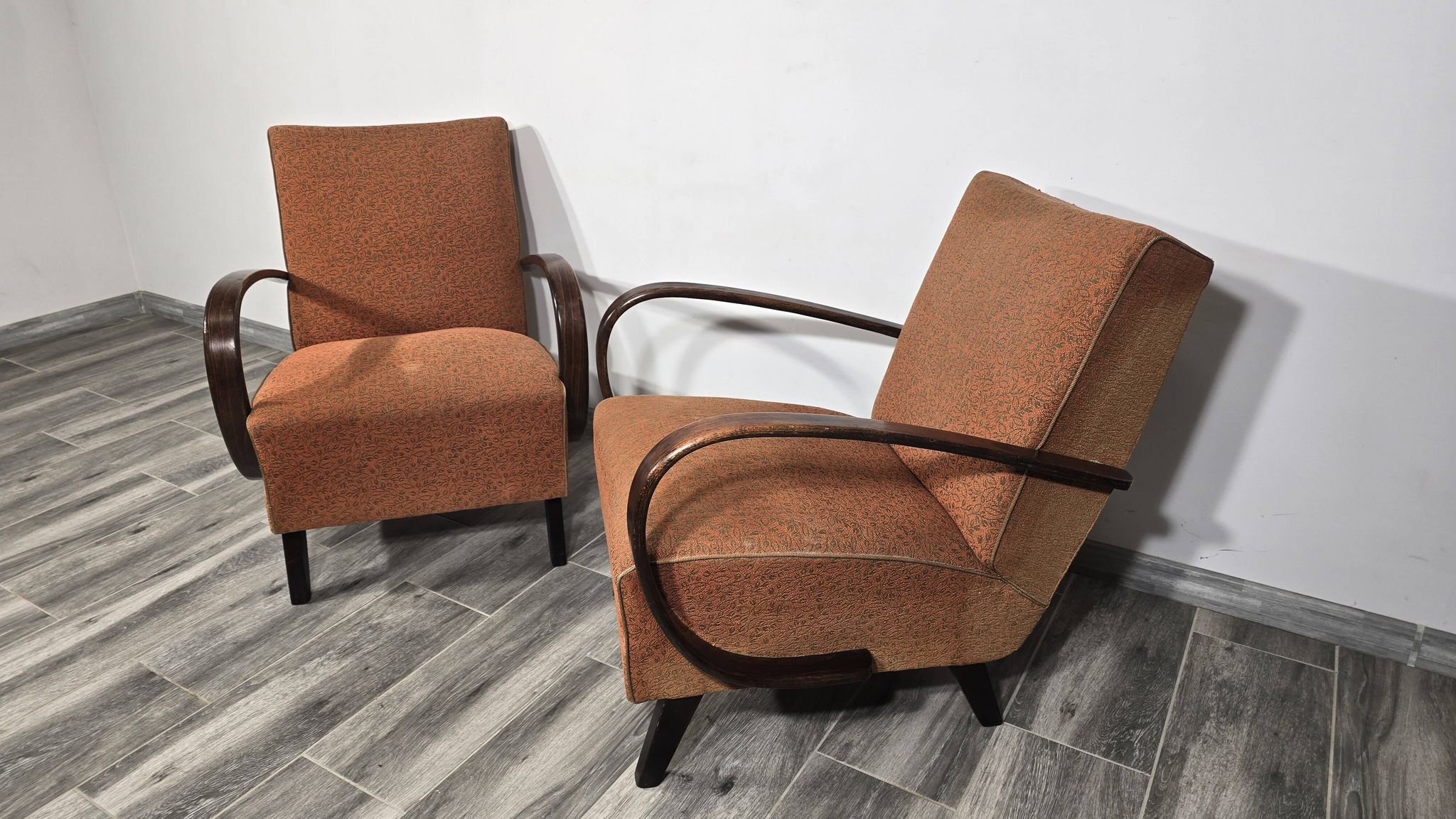 Vintage Armchairs from Jindrich Halabala, 1940s, Set of 2