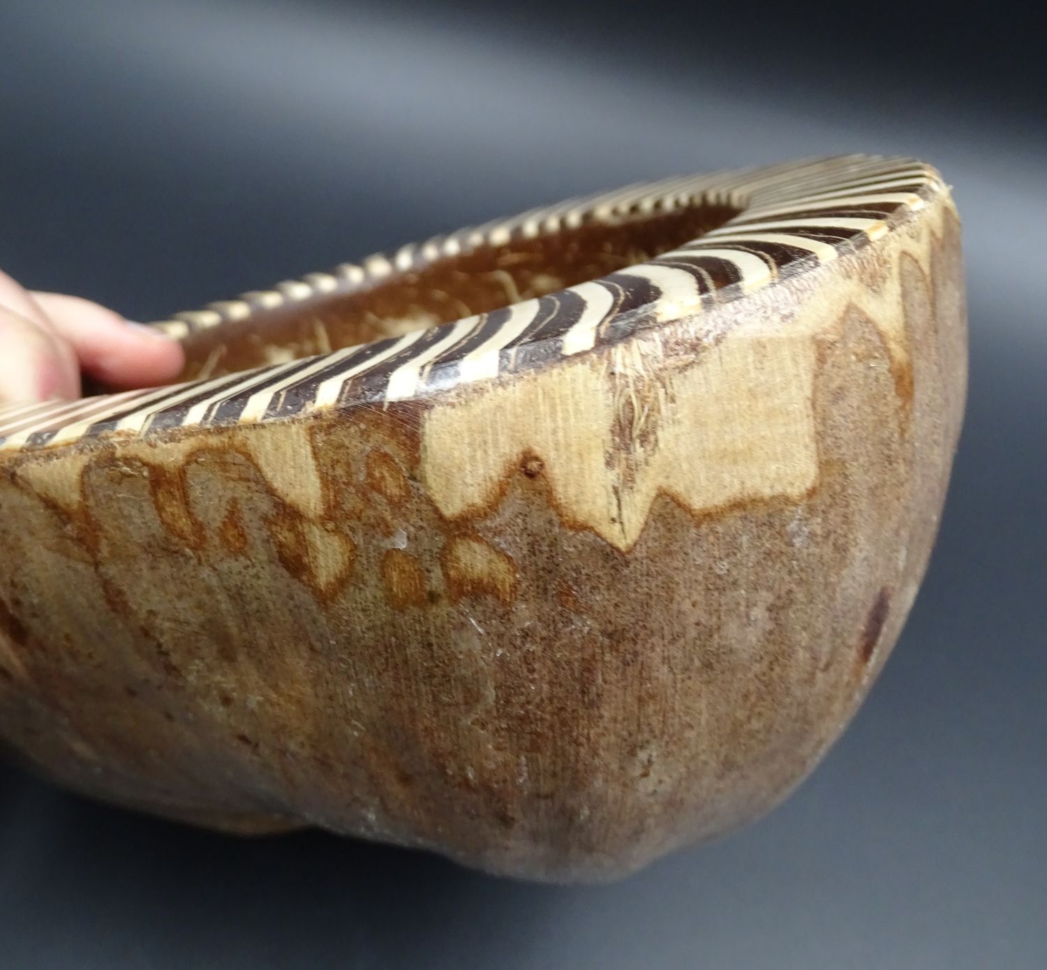 Coconut pocket - branding decoration on the edge