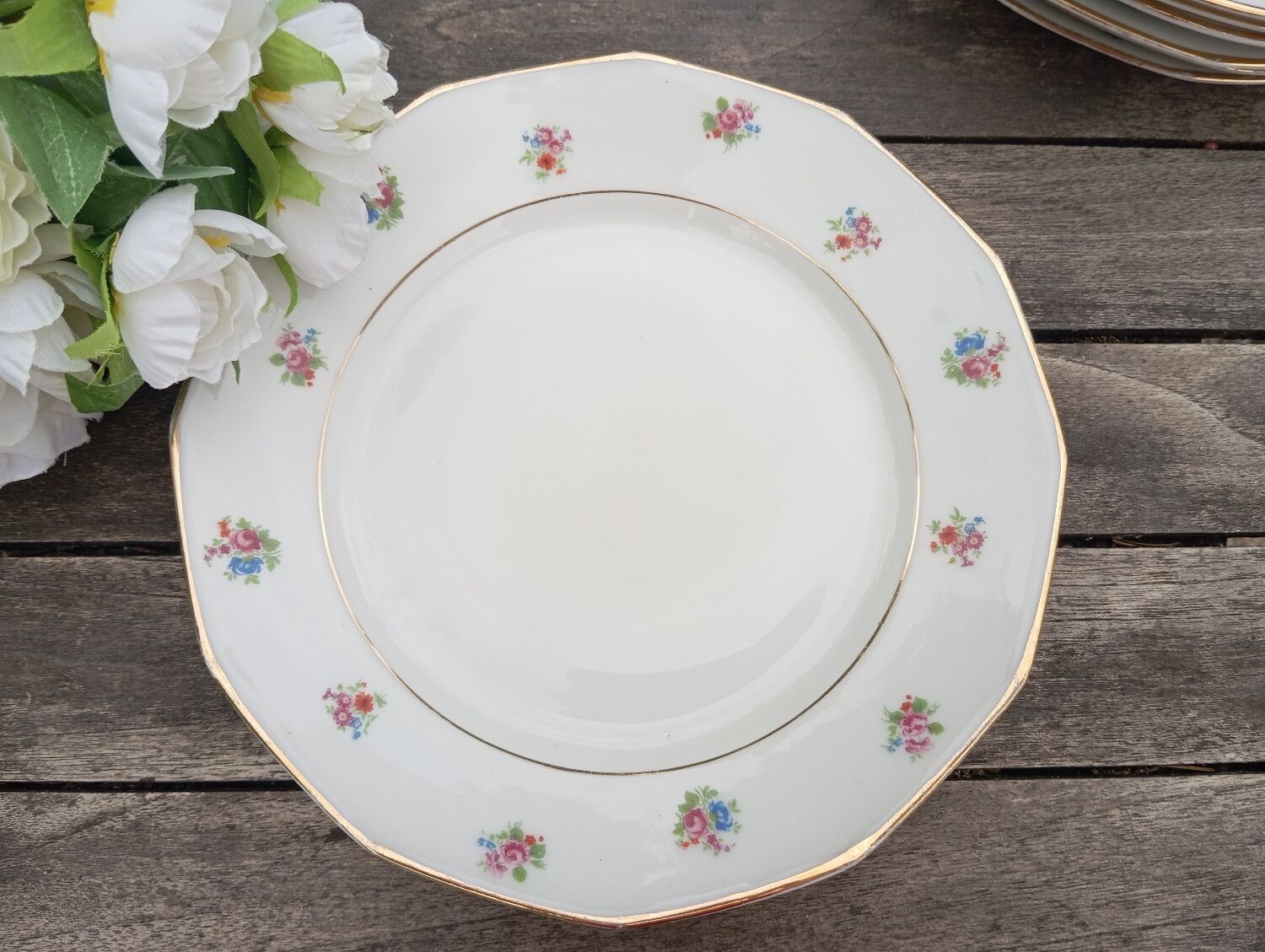 Assiettes à dessert x 7 porcelaine rétro 1920/50 à fleurs, CH-RENOU