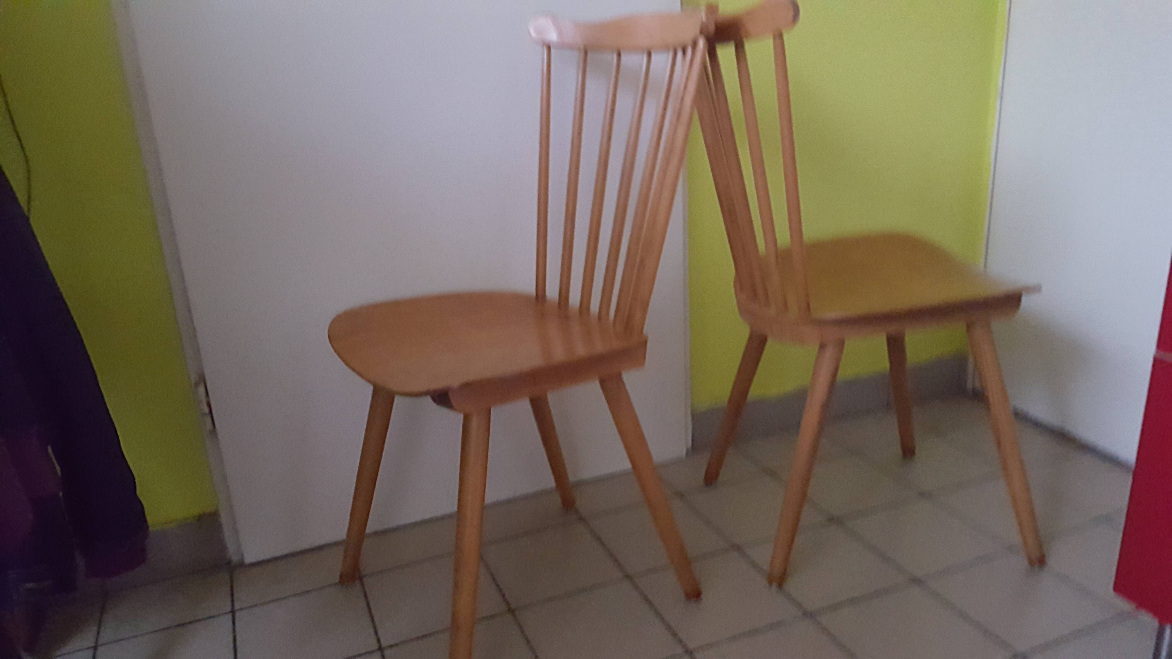 Pair of chairs baumann