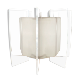 Lampe blanche en plexiglas