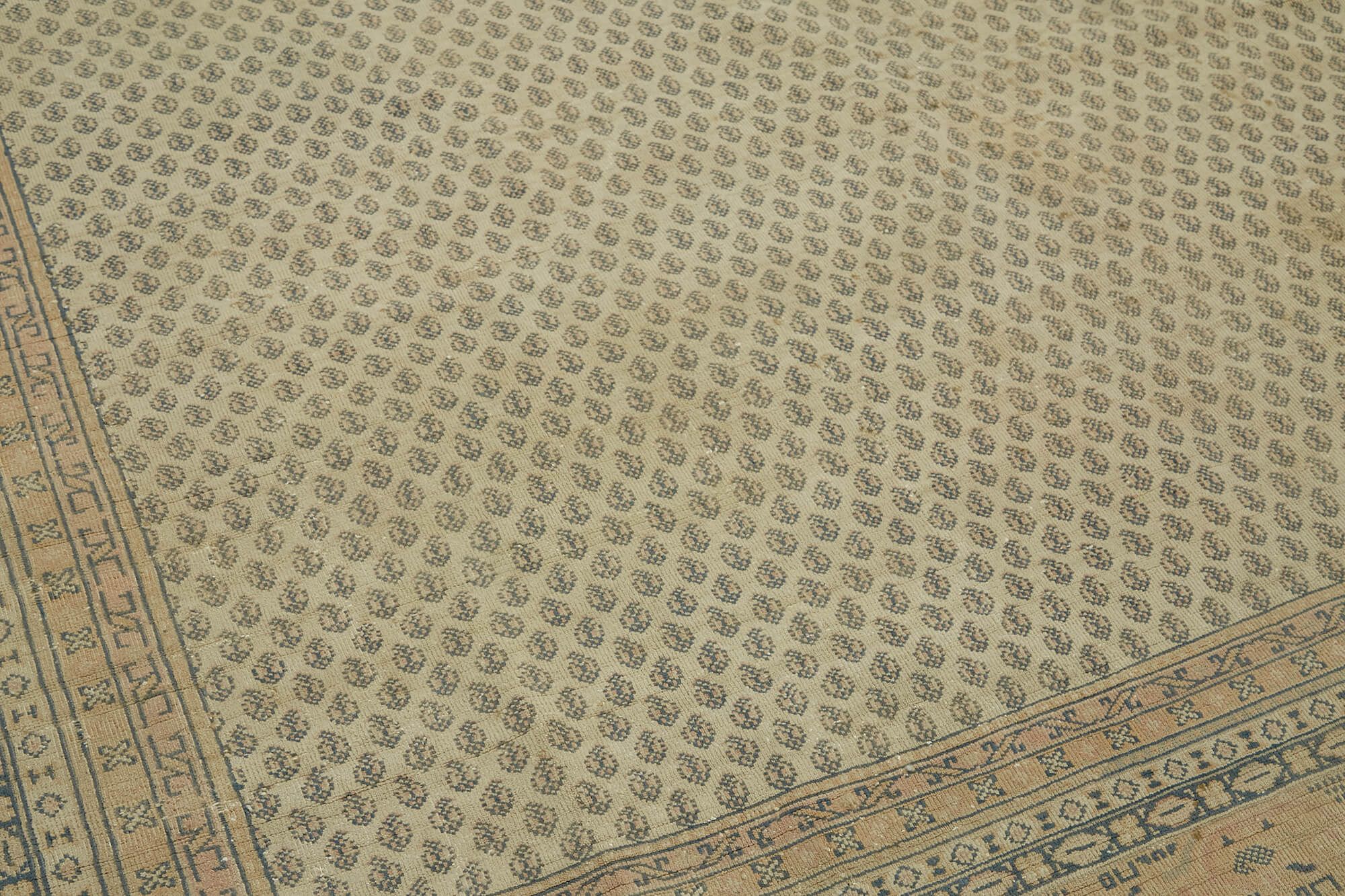Handmade oriental contemporary 1980s 285 cm x 370 cm beige wool carpet