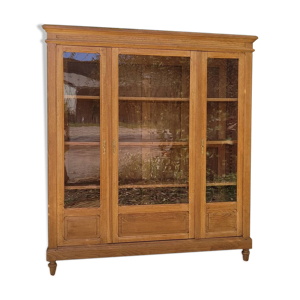 Bibliothèque vitrine