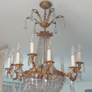 Baroque chandelier made of genuine Bohemian crystal and bronze with 12 branches.