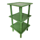 Table with 3 wood and bamboo trays