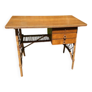 bureau en rotin