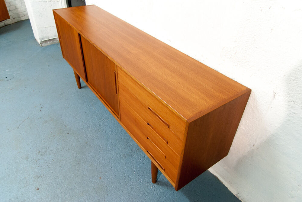 Sideboard Troeds Nils Jonsson