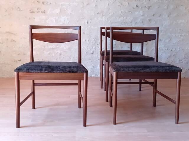 4 chaises Mcintosh teck et tissus velours vintage 1960